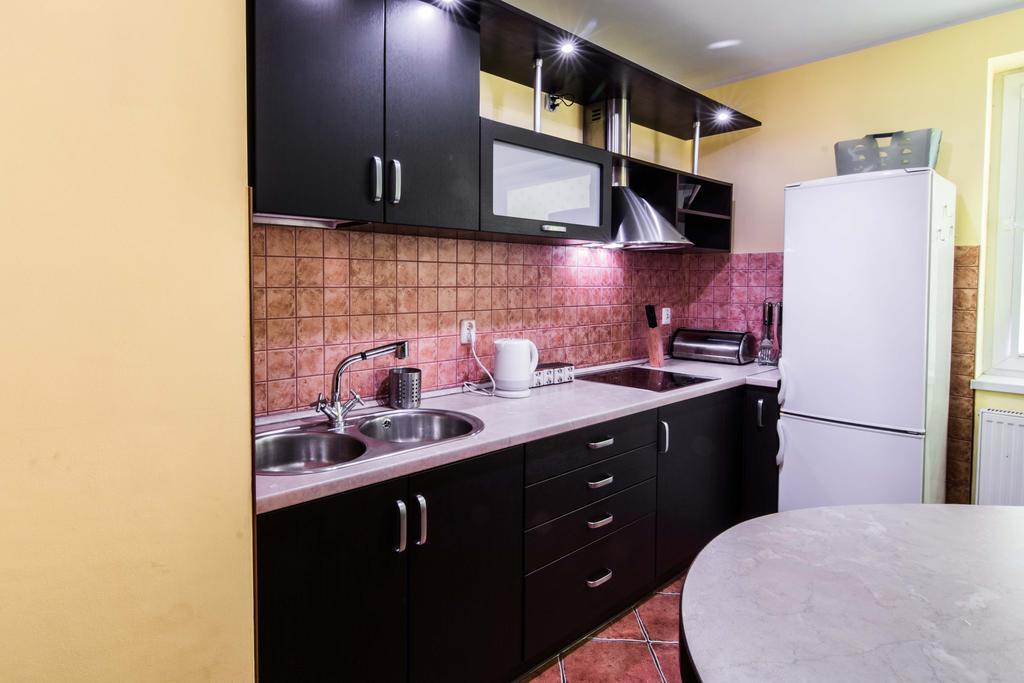 Red Apartment Wroclaw Phòng bức ảnh