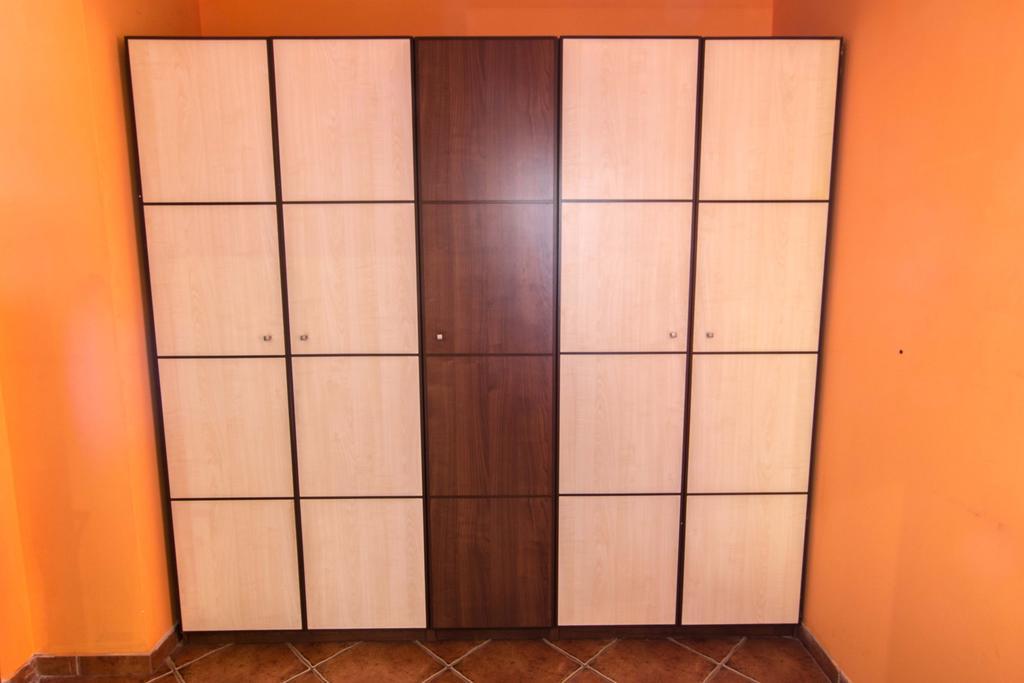 Red Apartment Wroclaw Phòng bức ảnh