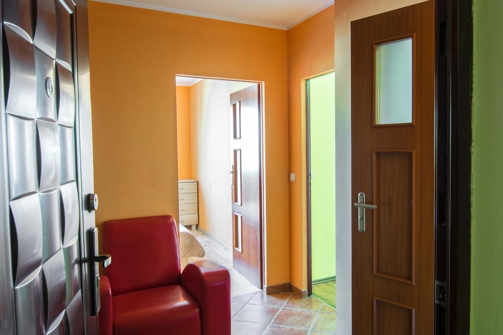 Red Apartment Wroclaw Phòng bức ảnh