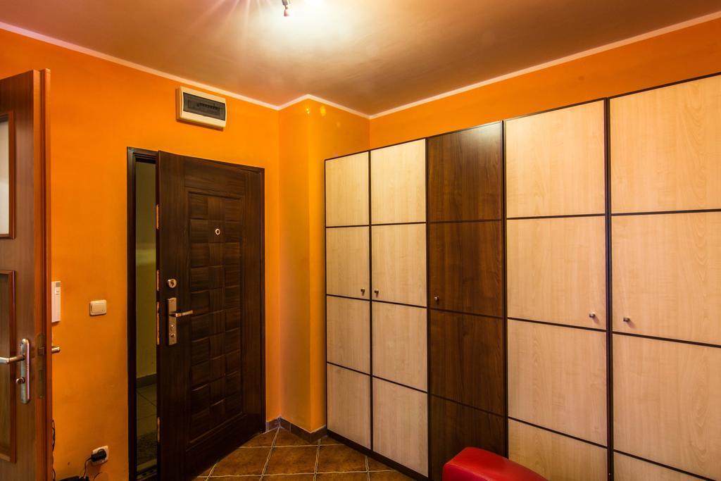 Red Apartment Wroclaw Phòng bức ảnh