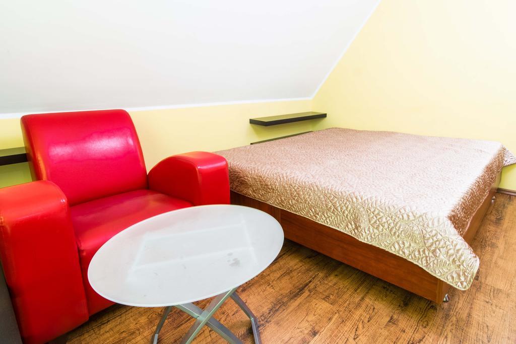 Red Apartment Wroclaw Phòng bức ảnh